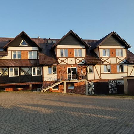 Checz Goscinna- Pokoje,Sauna,Jacuzzi, Sala Konferencyjna Grzybno Exterior photo