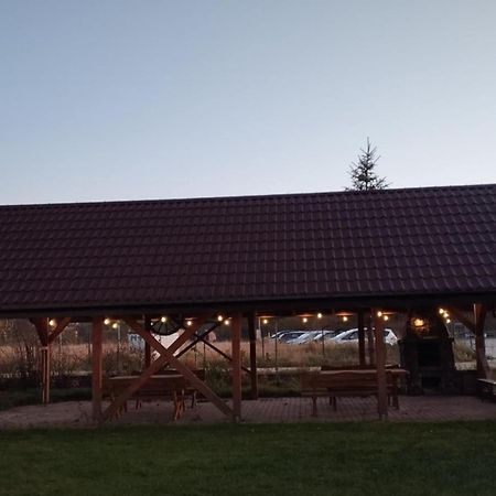 Checz Goscinna- Pokoje,Sauna,Jacuzzi, Sala Konferencyjna Grzybno Exterior photo